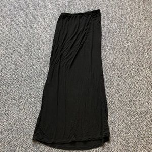 Black maxi skirt from Brandy Melville